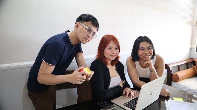 A team member relaxing at the Davao meetup